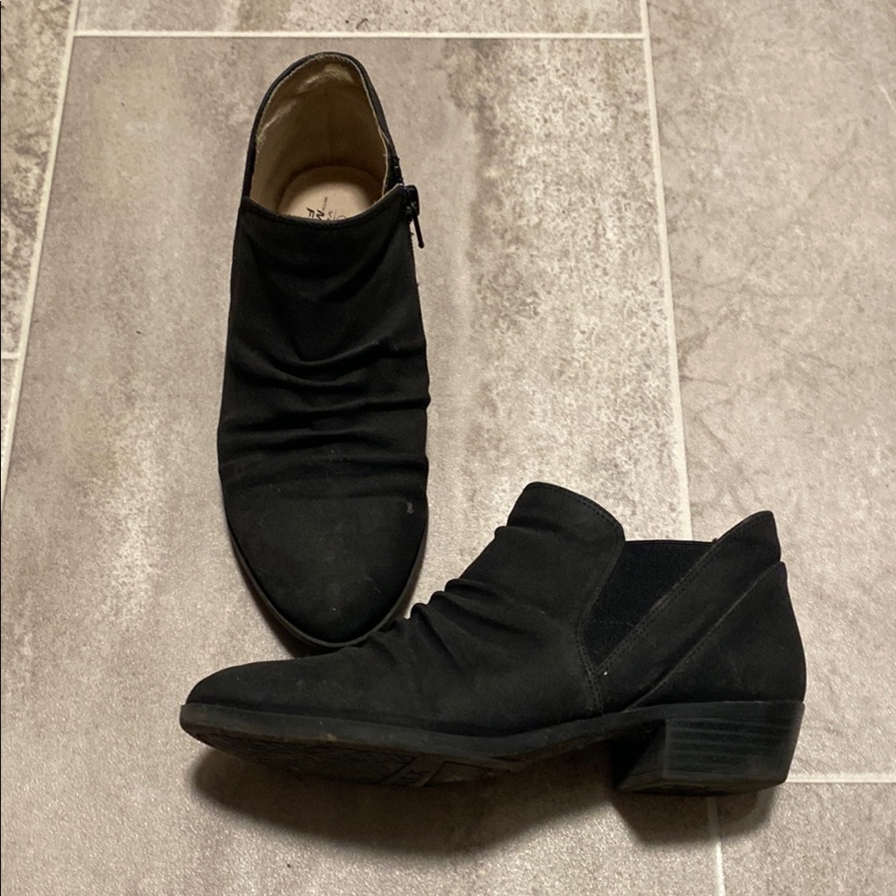 Lifestride velocity booties